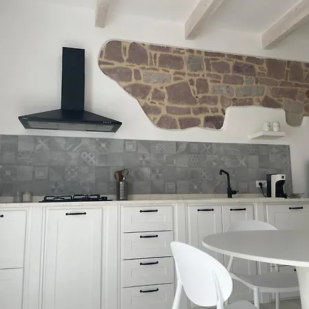 Ucuppu Civico16 Appartement